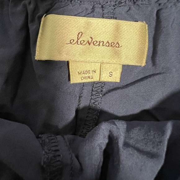 Elevenses Super Cute‎ Blue Shorts- small - Picture 3 of 12